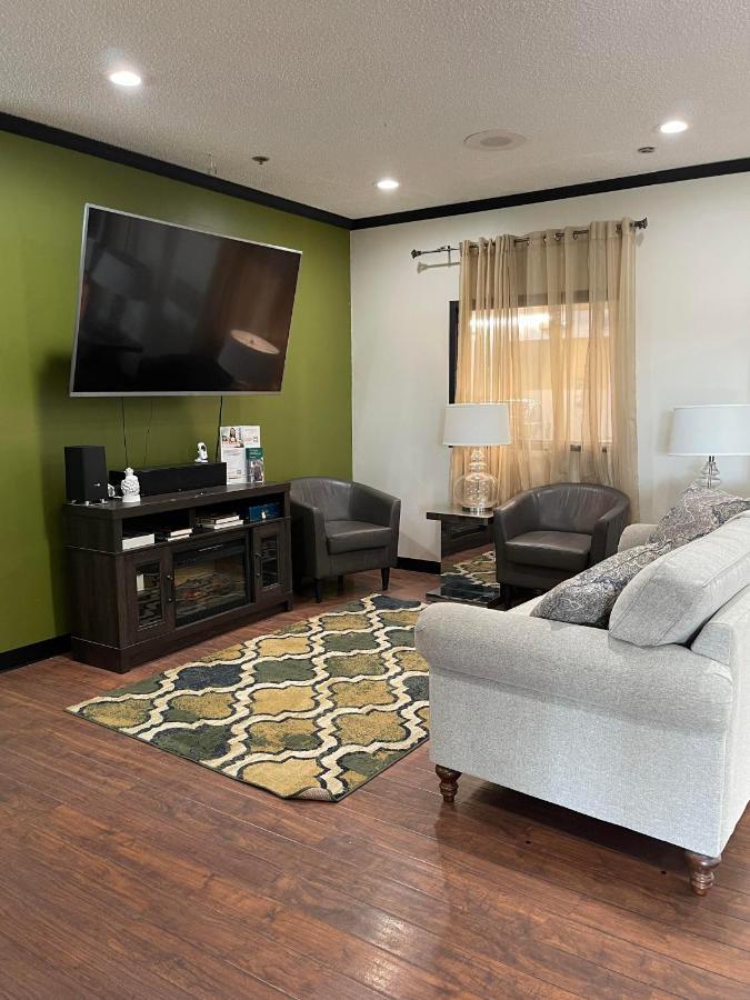 Quality Inn Frontier At Us Hwy 30 Clinton Экстерьер фото